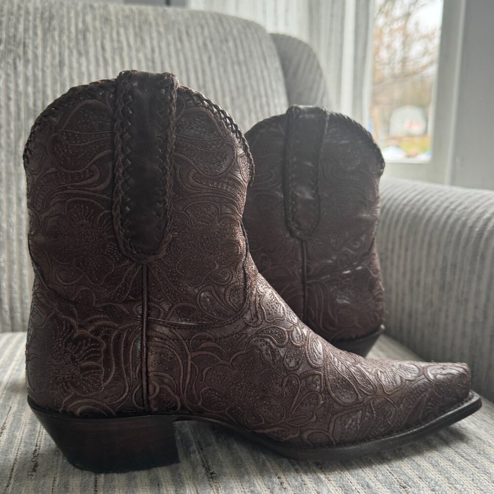 Cowboy Boots - Allens